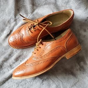 'Wanted' Brown Oxford Shoes